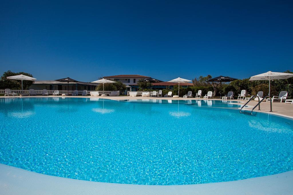 Hotel Gran Torre Phg Кабрас Экстерьер фото